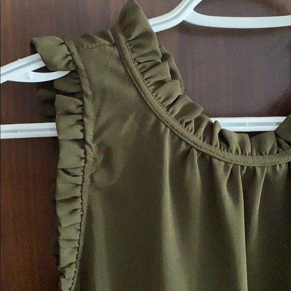 Ruffle blouse - Picture 4 of 6